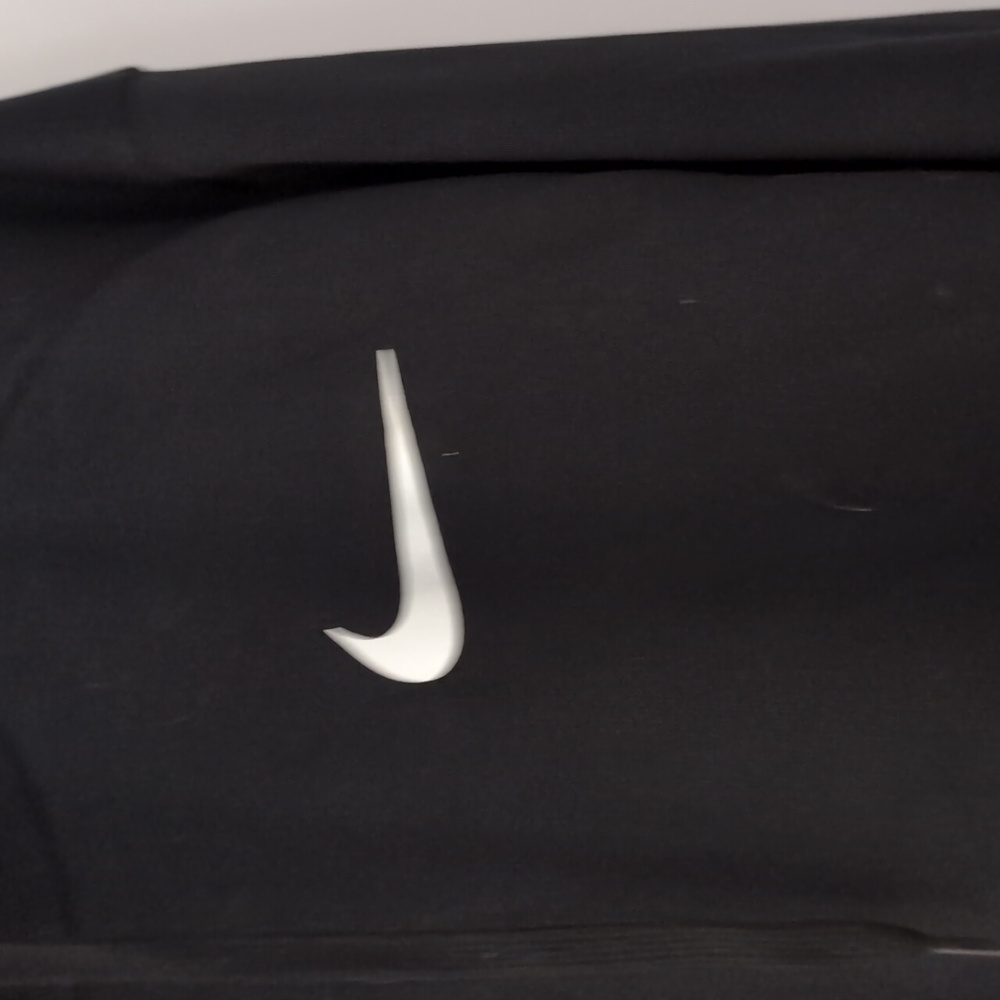 BRAND NEW WITH TAGS Nike Hoodie - Picture 3 of 7